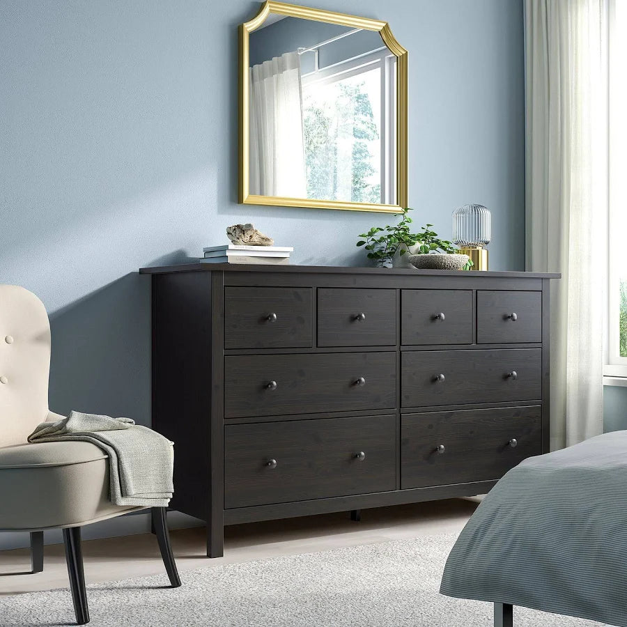 8-drawer dresser